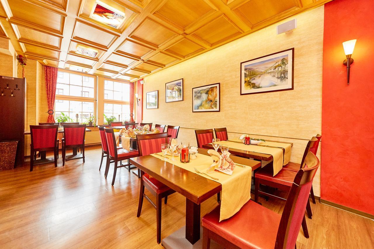 Gasthaus Burkard Bernkastel-Kues Exteriör bild